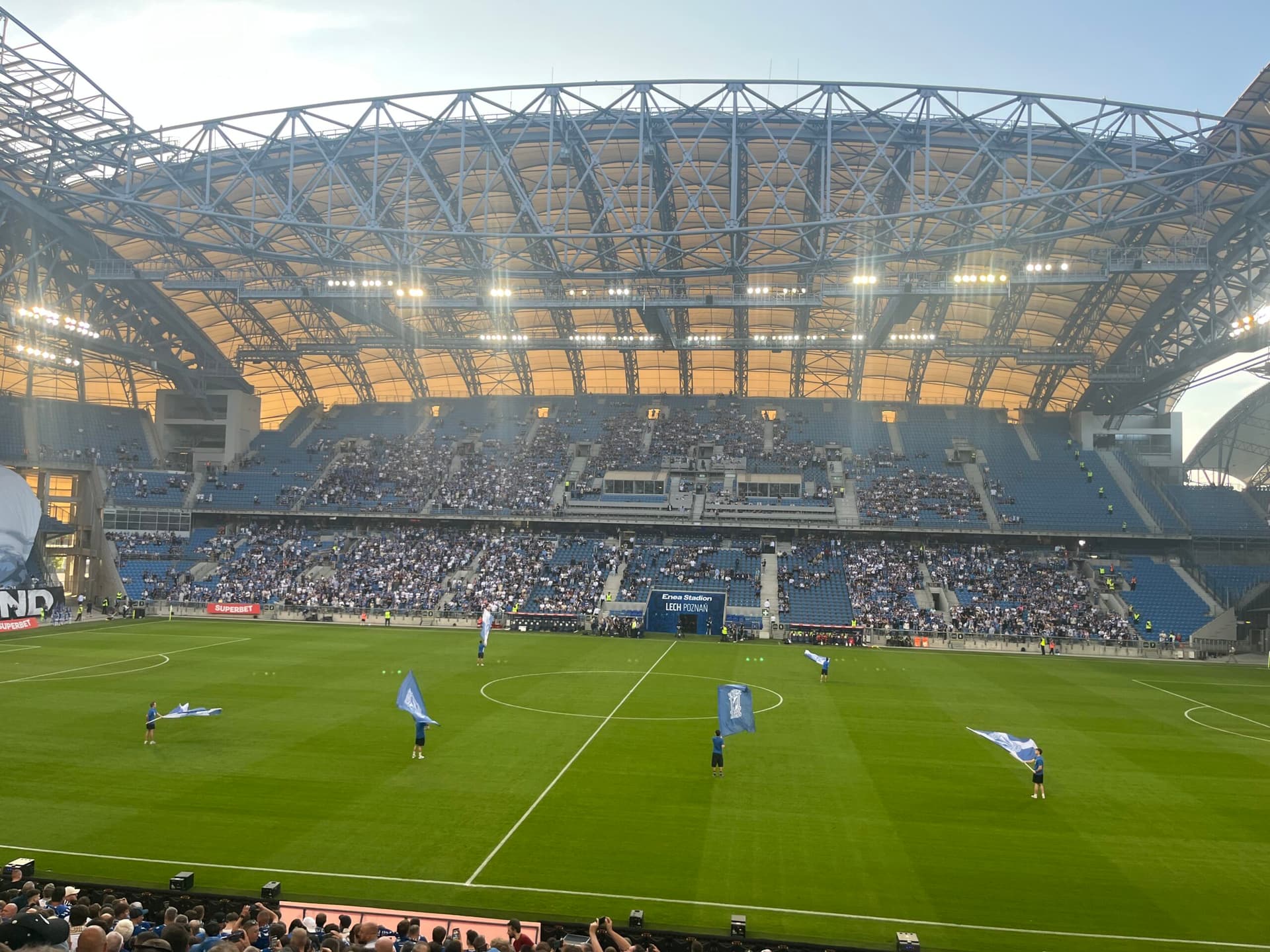 Legia zarabia 112 zł na każdym kibicu, Termalica 17 zł. Ile jest wart widz w Ekstraklasie?